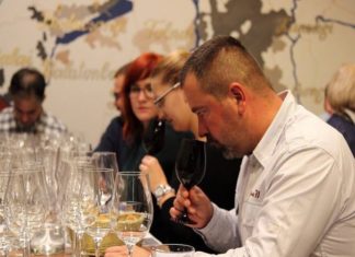 Rajnai rizling borfakultáció