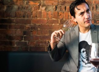 Mit jelent a korty hossza?