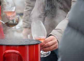 Forralt borozás -bögrényi csábítás