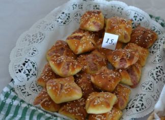 Sajtos-sonkás kis batyu