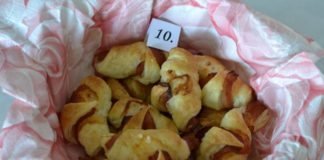 Sonkás-tojásos kifli