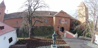 Kőszegi Bor-Vár-Udvar