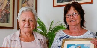 Világlátott, szívesen utazó nyugdíjasként élnek, minden rendezvényen segítenek