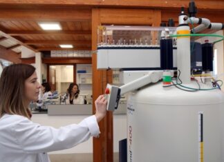 Borászati labor nyílik Sopronban