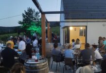 Zenés borkóstoló ST.MARTINNAL