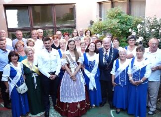 Új arculattal, logóval állt elő a csepregi közösség a jubileumra