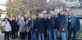 Koccintással búcsúztak a 2021-es évtől Csepregen