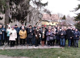 Búcsú az Óévtől – koccintottak a csepregi borászok